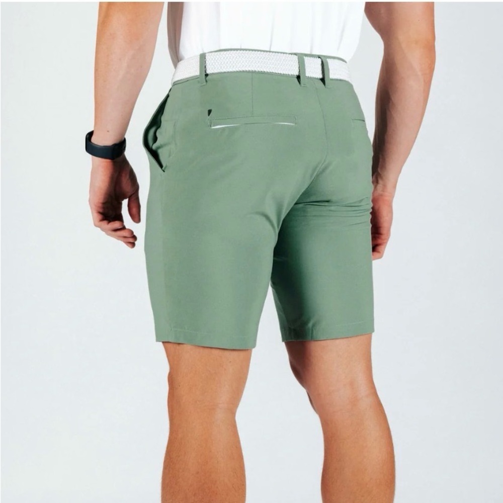 Primo Olive Men's Golf Shorts size 28 inseam 9.